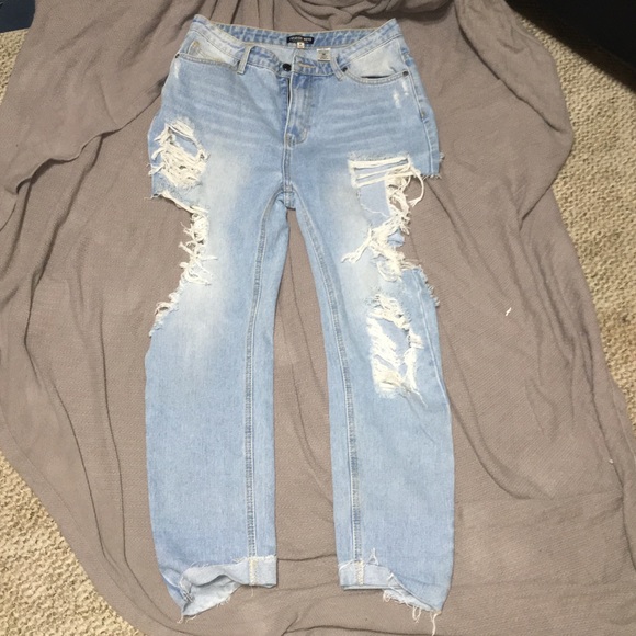 Fashion Nova Denim - distressed high waist jeans